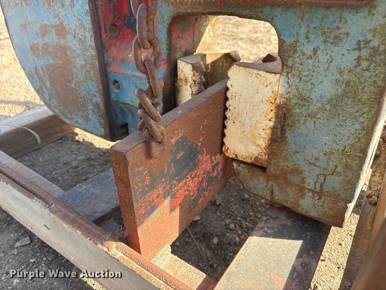 image for item FG2665 MKT V-2B excavator vibratory pile driver/ extractor