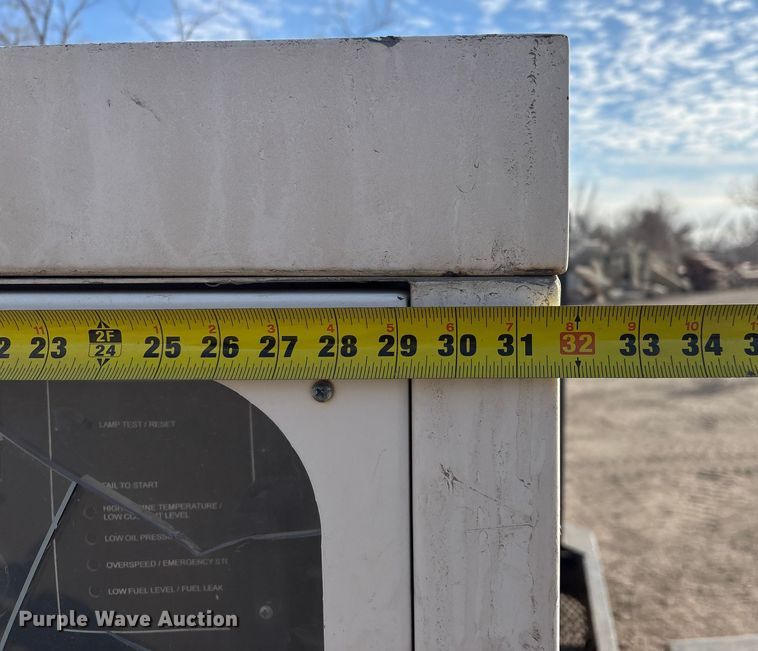 image for item FG2667 2003 Olympian XQ20P2 generator