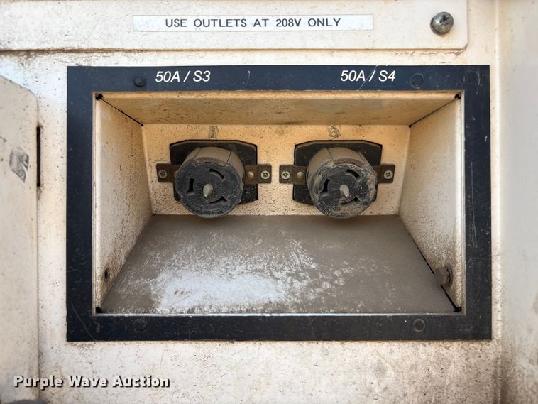 image for item FG2667 2003 Olympian XQ20P2 generator