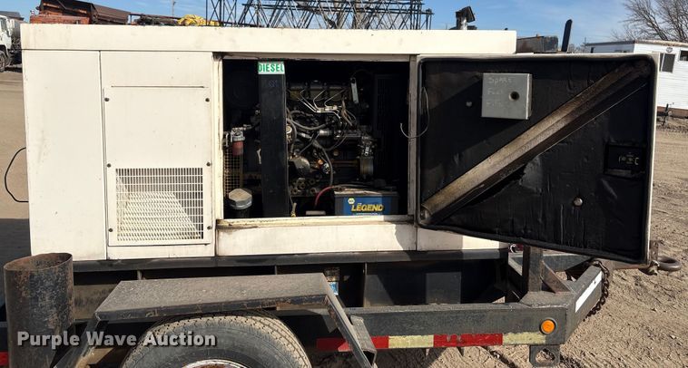 image for item FG2667 2003 Olympian XQ20P2 generator