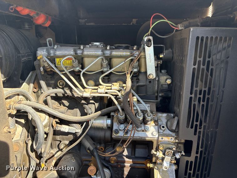 image for item FG2667 2003 Olympian XQ20P2 generator