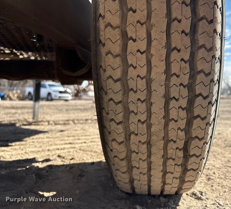 image for item FG2667 2003 Olympian XQ20P2 generator