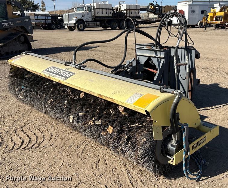 image for item FG2669 Sweepster D32C10 broom