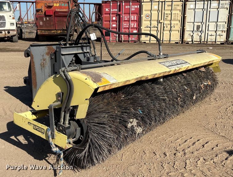 image for item FG2669 Sweepster D32C10 broom