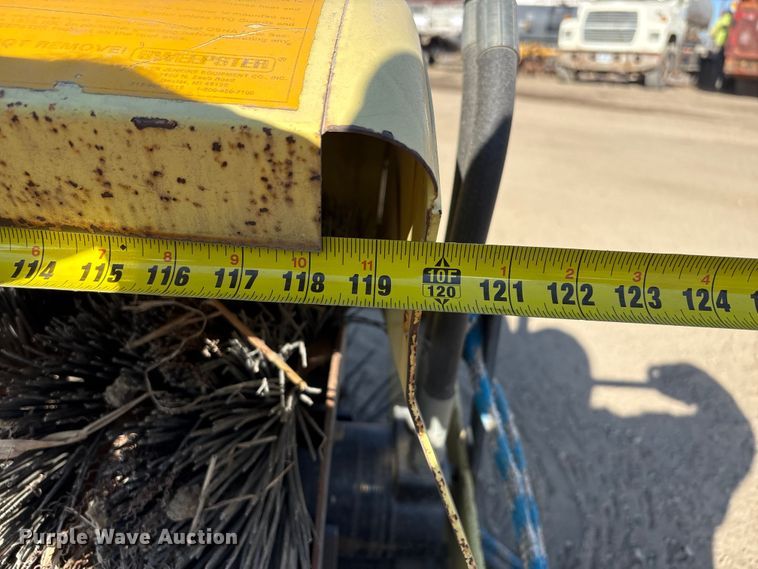 image for item FG2669 Sweepster D32C10 broom