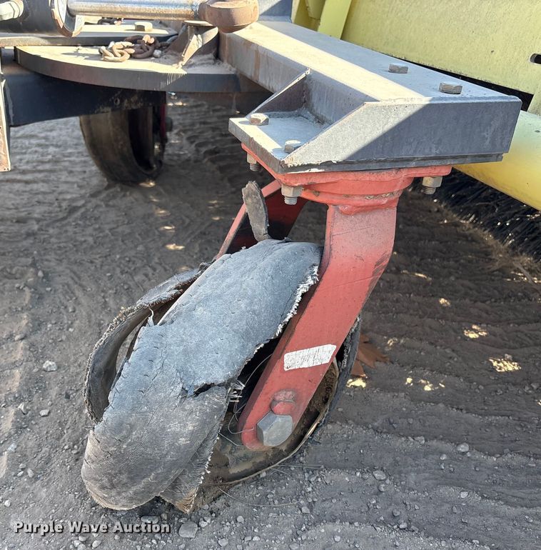 image for item FG2669 Sweepster D32C10 broom