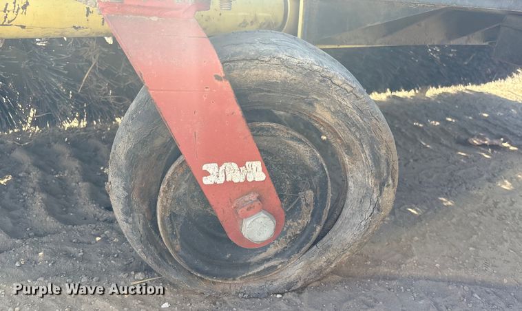 image for item FG2669 Sweepster D32C10 broom