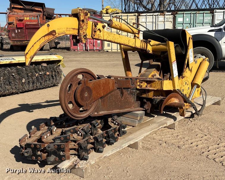 image for item FG2671 Vermeer TR950 trencher