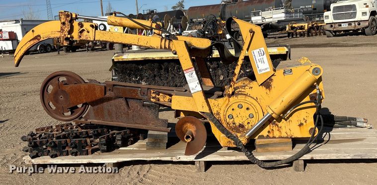 image for item FG2671 Vermeer TR950 trencher
