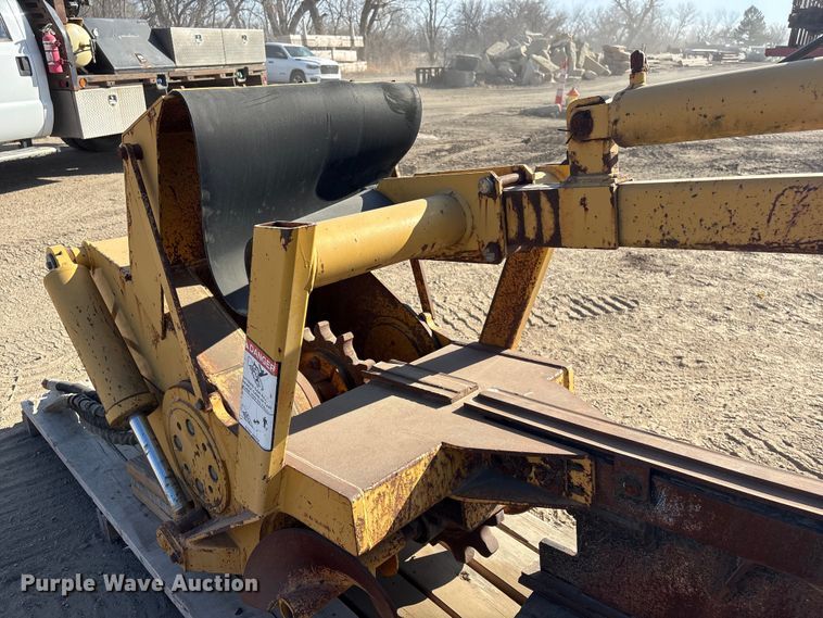 image for item FG2671 Vermeer TR950 trencher