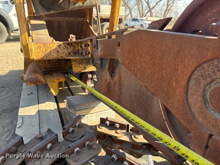 image for item FG2671 Vermeer TR950 trencher