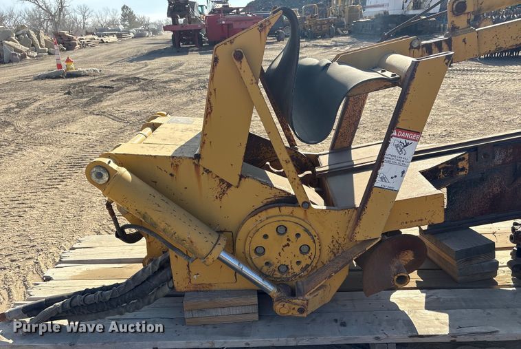 image for item FG2671 Vermeer TR950 trencher