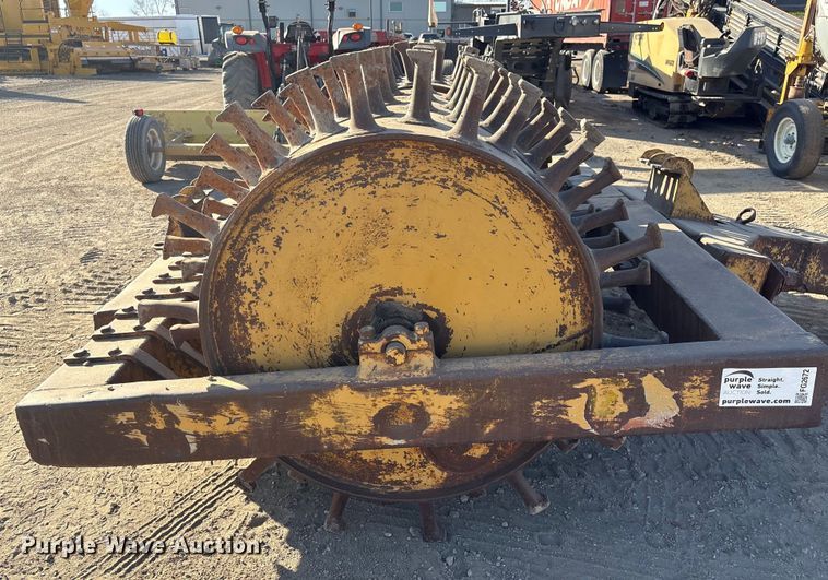 image for item FG2672 Sheeps foot double drum roller