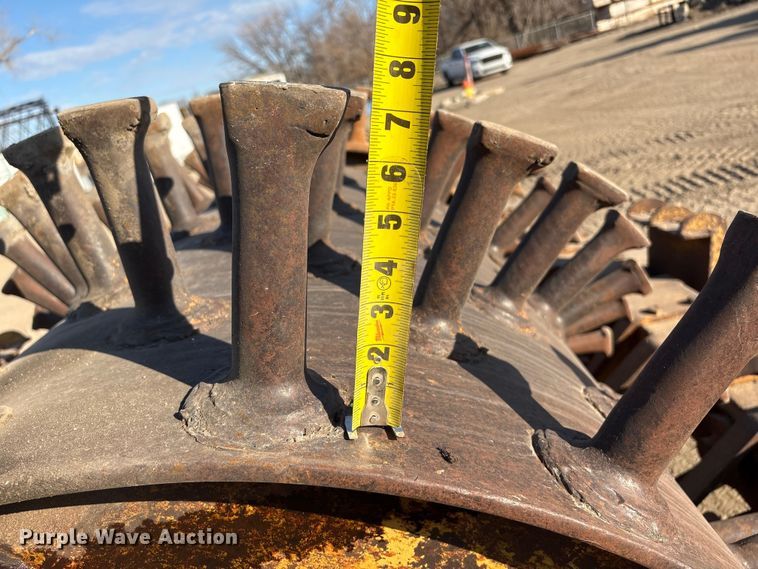 image for item FG2672 Sheeps foot double drum roller