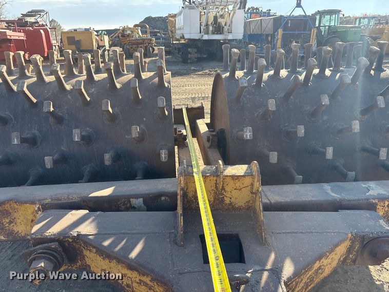 image for item FG2672 Sheeps foot double drum roller