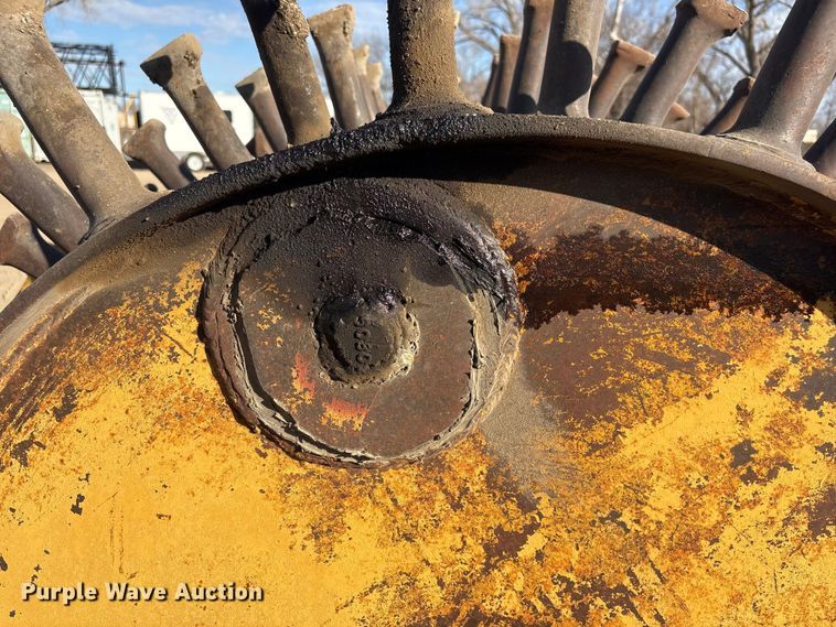 image for item FG2672 Sheeps foot double drum roller