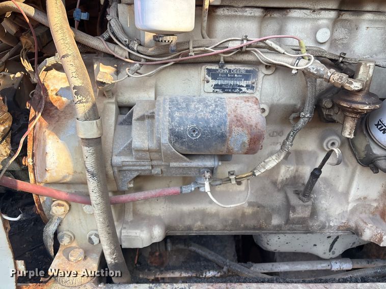 image for item FI0129 1995 Ingersoll Rand PT-125R pneumatic roller