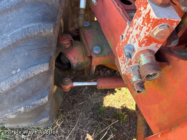 image for item FI0132 Ditch Witch 5020 DD vibratory cable plow