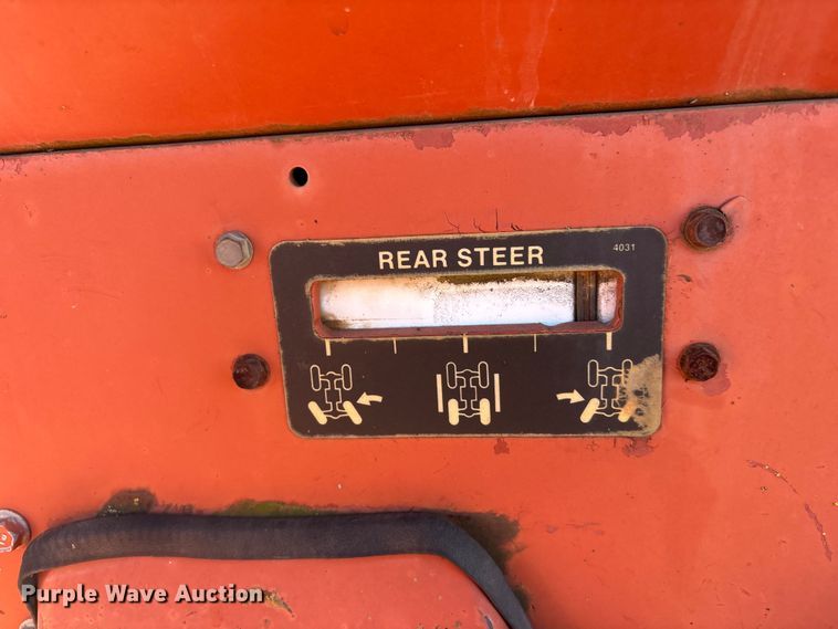 image for item FI0132 Ditch Witch 5020 DD vibratory cable plow