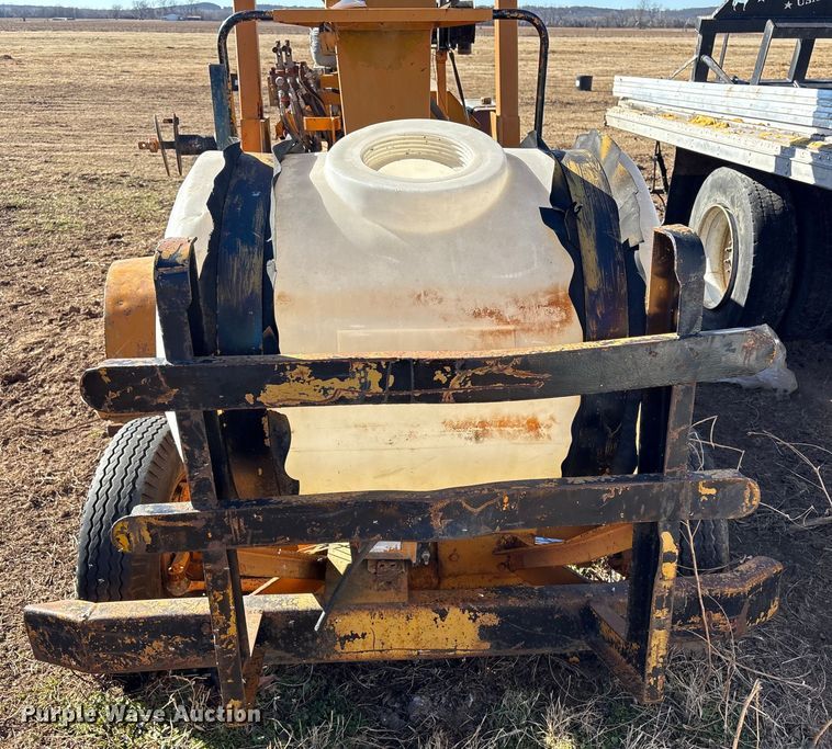 image for item FI0135 Maxisweeper 6330FD444 sweeper