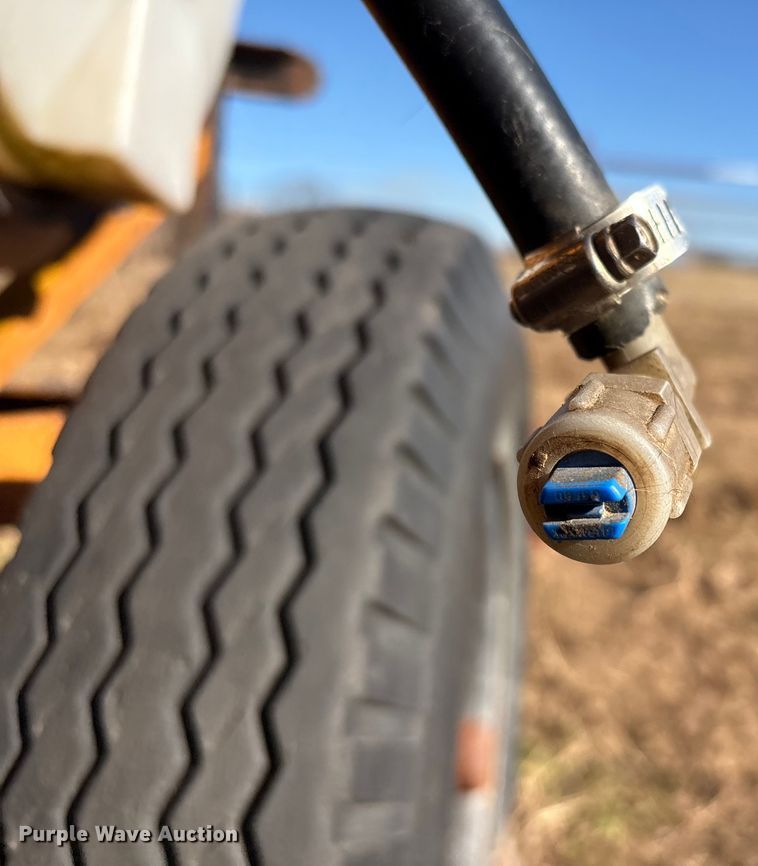 image for item FI0135 Maxisweeper 6330FD444 sweeper