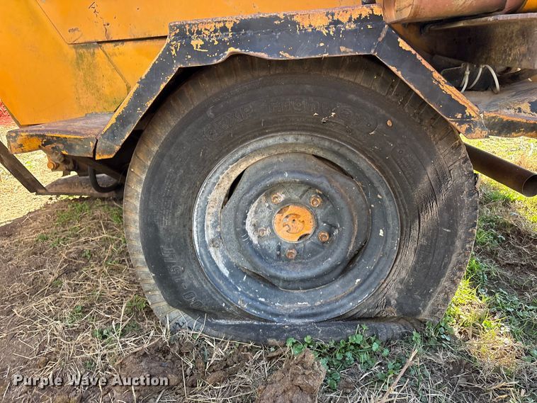 image for item FI0135 Maxisweeper 6330FD444 sweeper