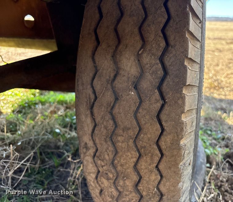 image for item FI0135 Maxisweeper 6330FD444 sweeper