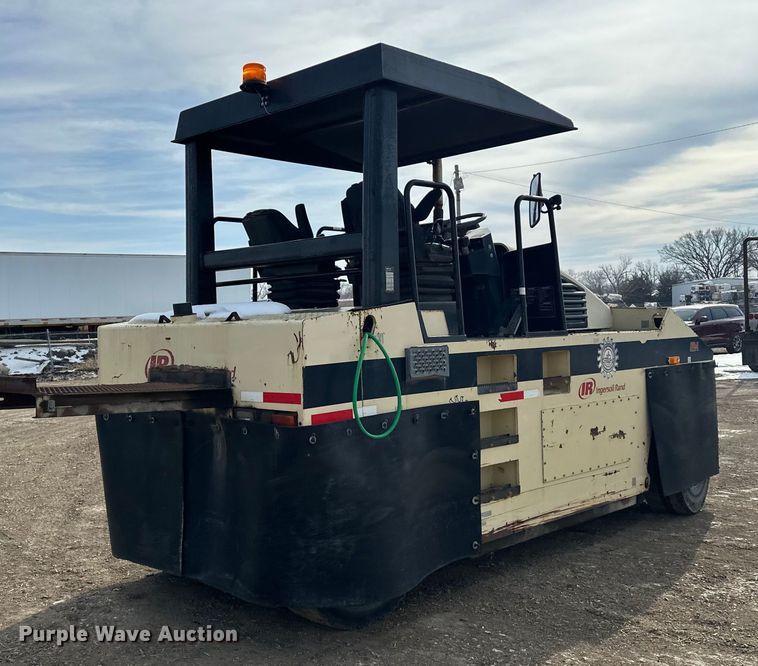 image for item FI0763 2008 Ingersoll Rand PT240R pneumatic roller