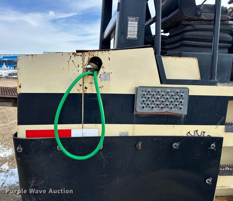 image for item FI0763 2008 Ingersoll Rand PT240R pneumatic roller