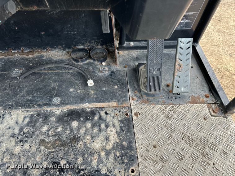 image for item FI0763 2008 Ingersoll Rand PT240R pneumatic roller