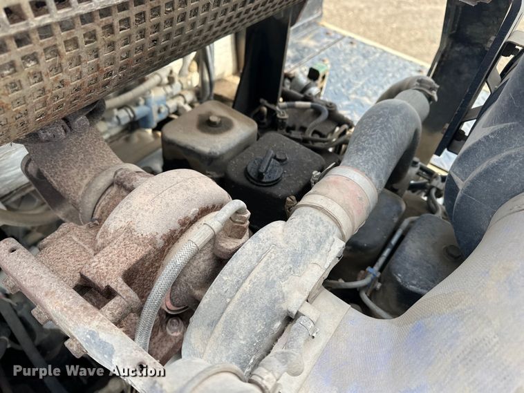 image for item FI0763 2008 Ingersoll Rand PT240R pneumatic roller