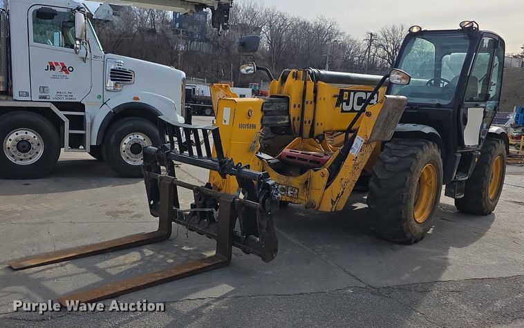 image for item FI0786 JCB 550-170 telehandler