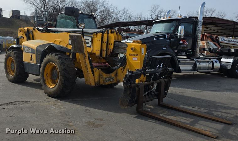 image for item FI0786 JCB 550-170 telehandler