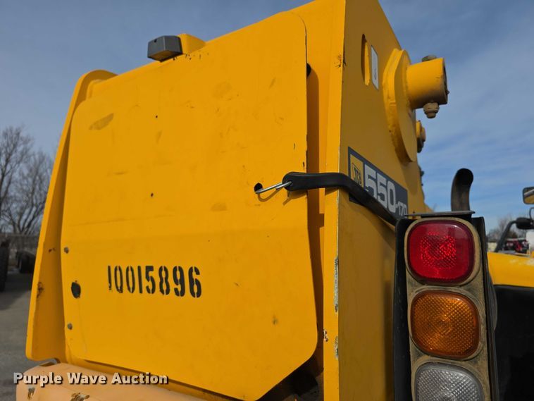 image for item FI0786 JCB 550-170 telehandler