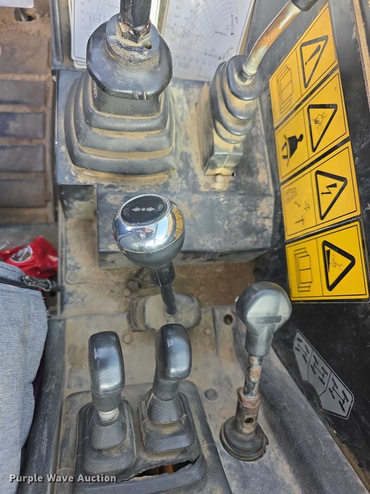 image for item FI0786 JCB 550-170 telehandler