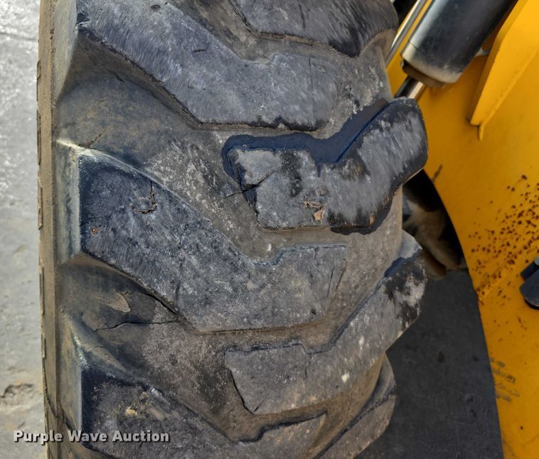 image for item FI0786 JCB 550-170 telehandler