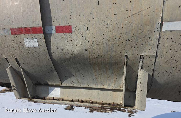 image for item FI0825 1965 Butler asphalt trailer