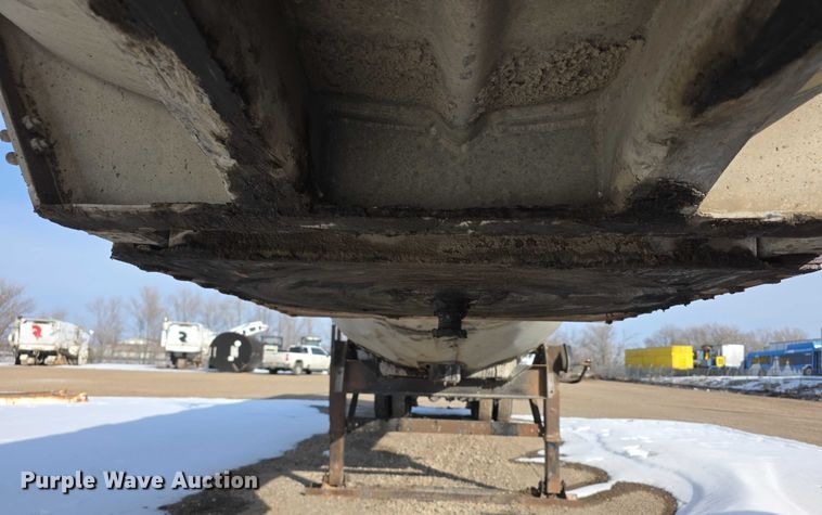 image for item FI0825 1965 Butler asphalt trailer