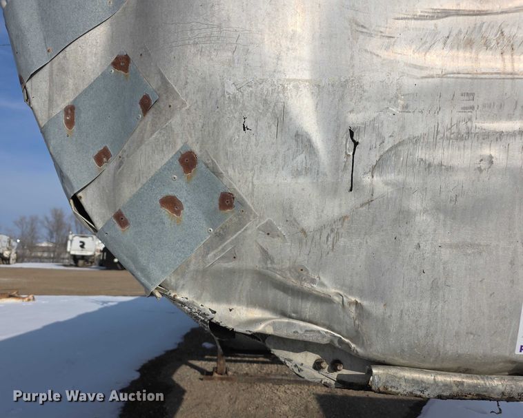 image for item FI0825 1965 Butler asphalt trailer