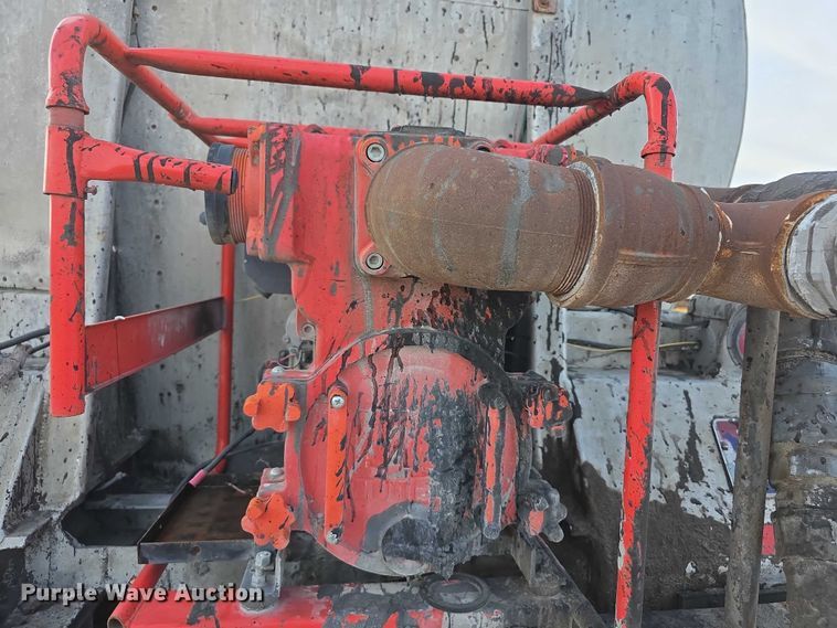 image for item FI0825 1965 Butler asphalt trailer