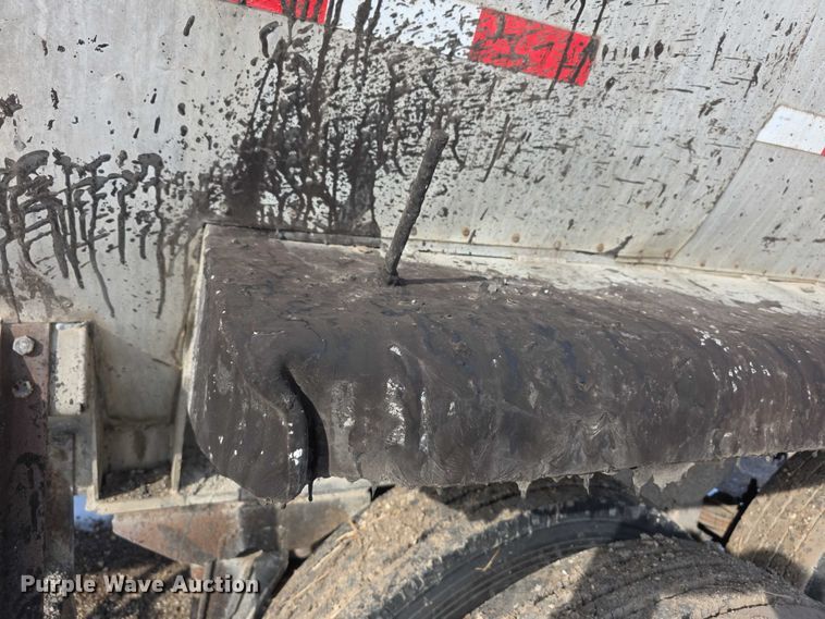 image for item FI0825 1965 Butler asphalt trailer