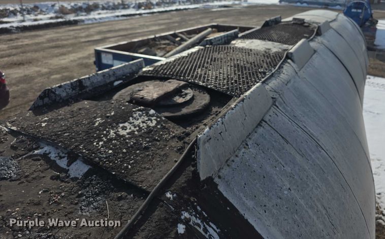 image for item FI0825 1965 Butler asphalt trailer