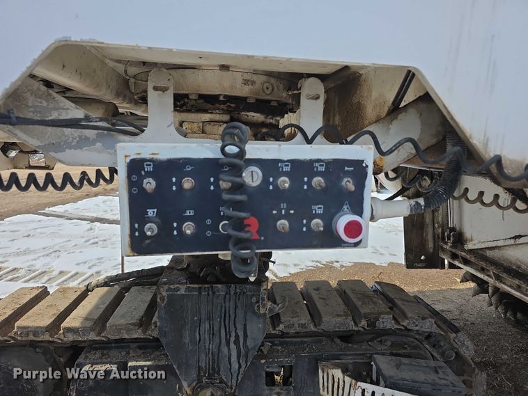 image for item FI0826 2006 Roadtec RX-900 milling machine