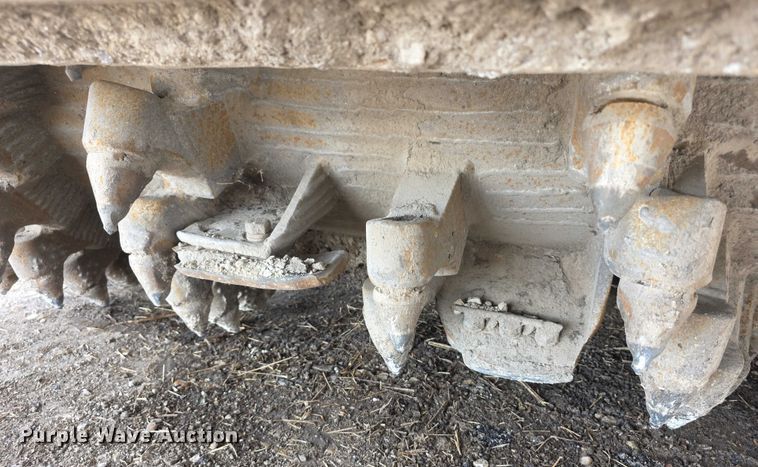 image for item FI0826 2006 Roadtec RX-900 milling machine