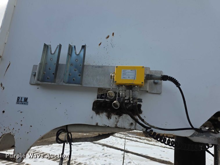 image for item FI0826 2006 Roadtec RX-900 milling machine