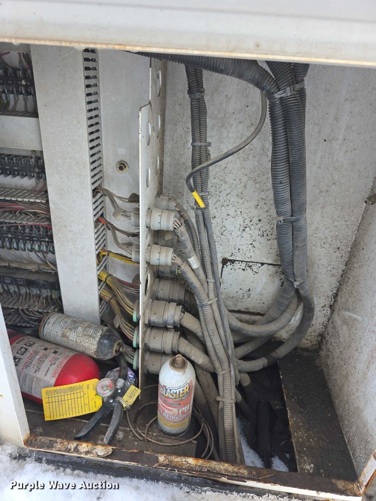 image for item FI0826 2006 Roadtec RX-900 milling machine