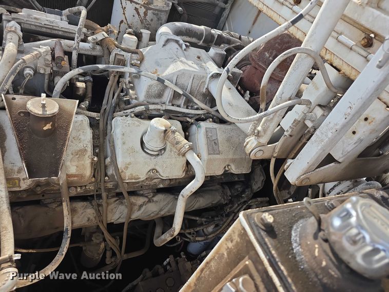 image for item FI0826 2006 Roadtec RX-900 milling machine