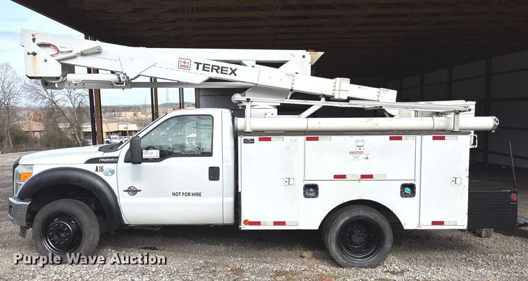 image for item FI1651 2012 Ford F550 XL Super Duty bucket truck
