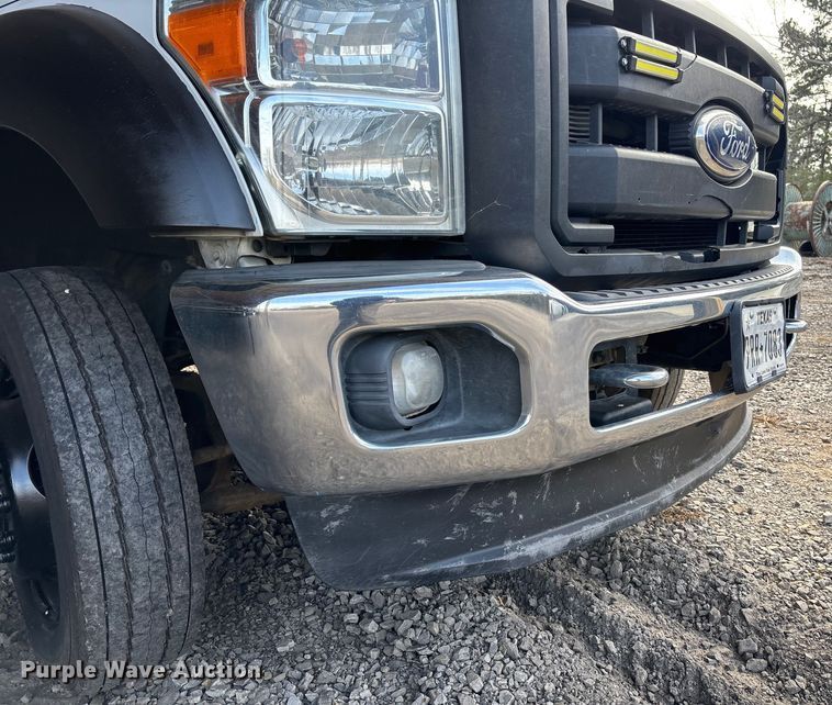 image for item FI1651 2012 Ford F550 XL Super Duty bucket truck