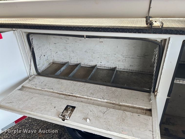 image for item FI1651 2012 Ford F550 XL Super Duty bucket truck